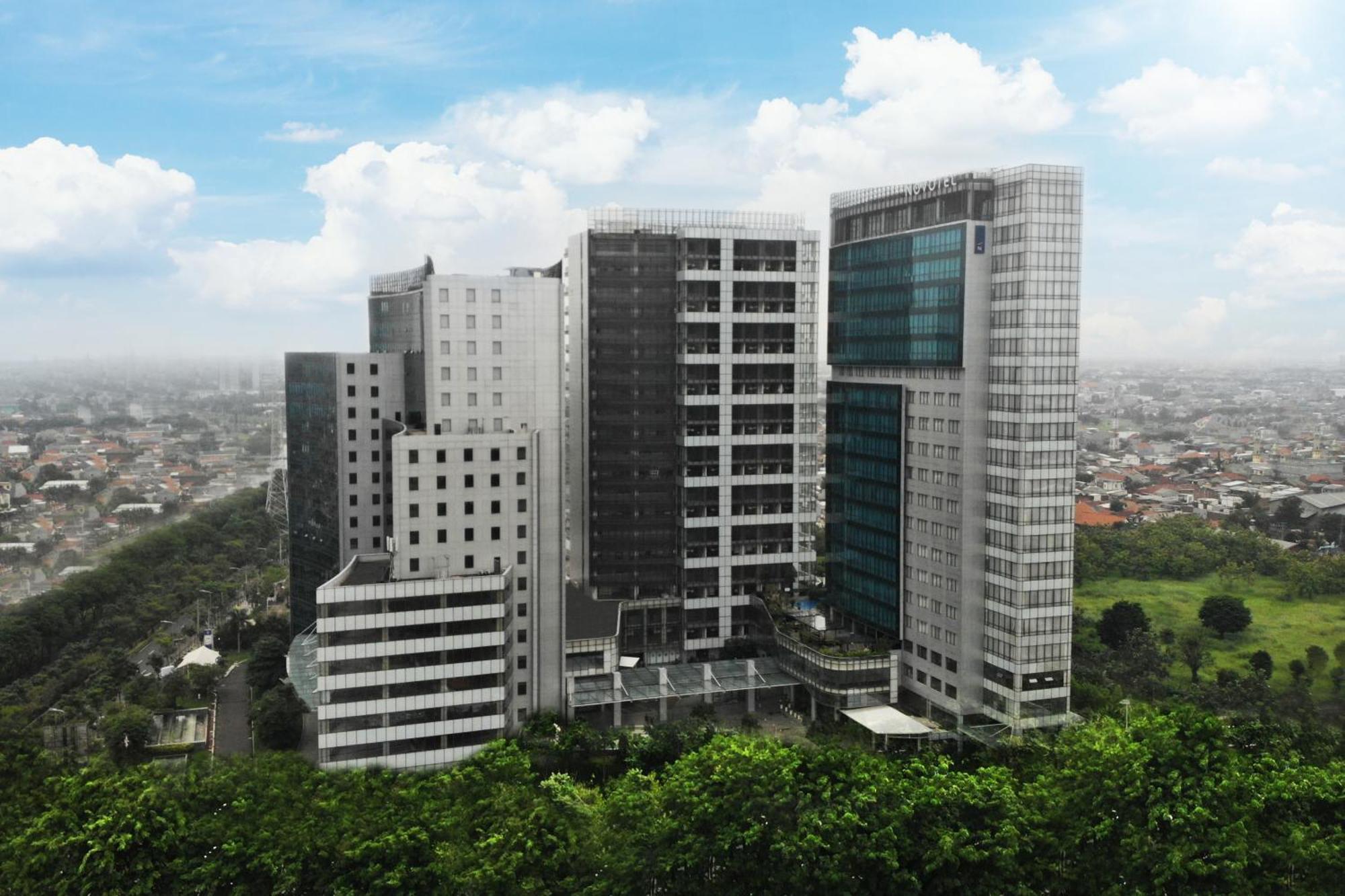 Skysuites Residence Sorabaya Extérieur photo